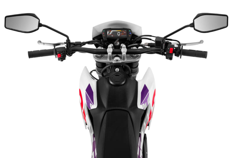 aprilia RX125|さらにシュッとした2025モデル! アプリリアが50万前後の125ccオフローダーRX125/モタードSX125を受注開始