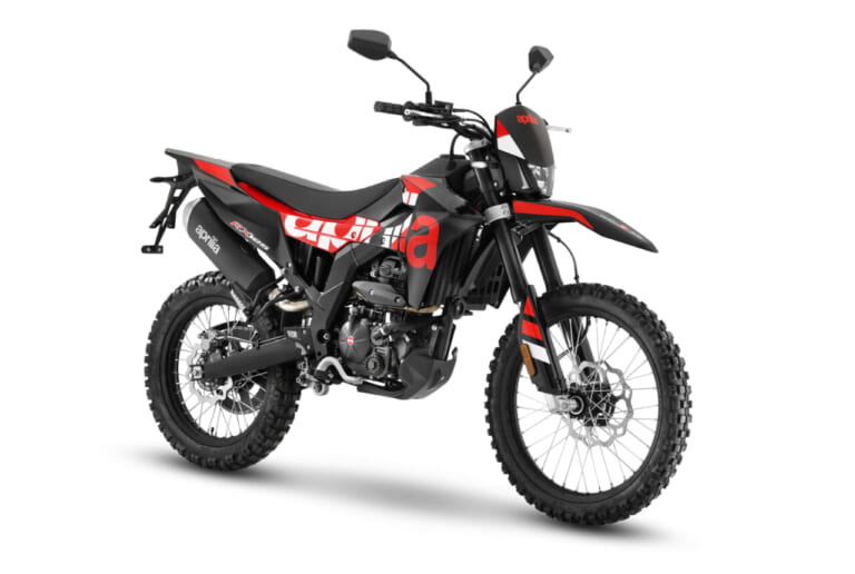 aprilia RX125|さらにシュッとした2025モデル! アプリリアが50万前後の125ccオフローダーRX125/モタードSX125を受注開始