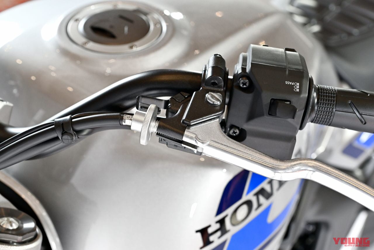 ホンダ|CB1000F コンセプト|市販は意外と近い?! ホンダ「CB1000F コンセプト」が大阪モーターサイクルショーで世界初公開