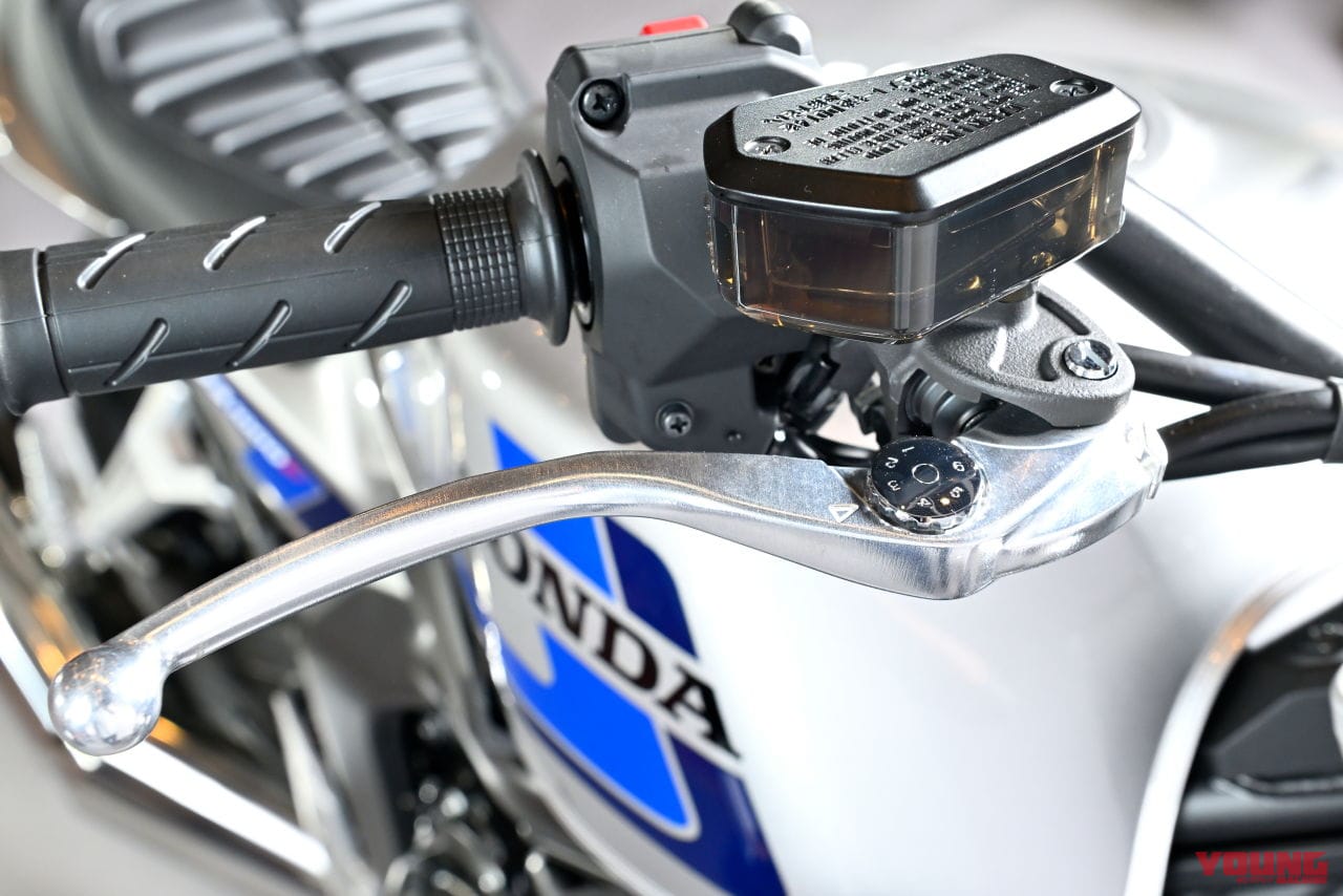 ホンダ|CB1000F コンセプト|市販は意外と近い?! ホンダ「CB1000F コンセプト」が大阪モーターサイクルショーで世界初公開