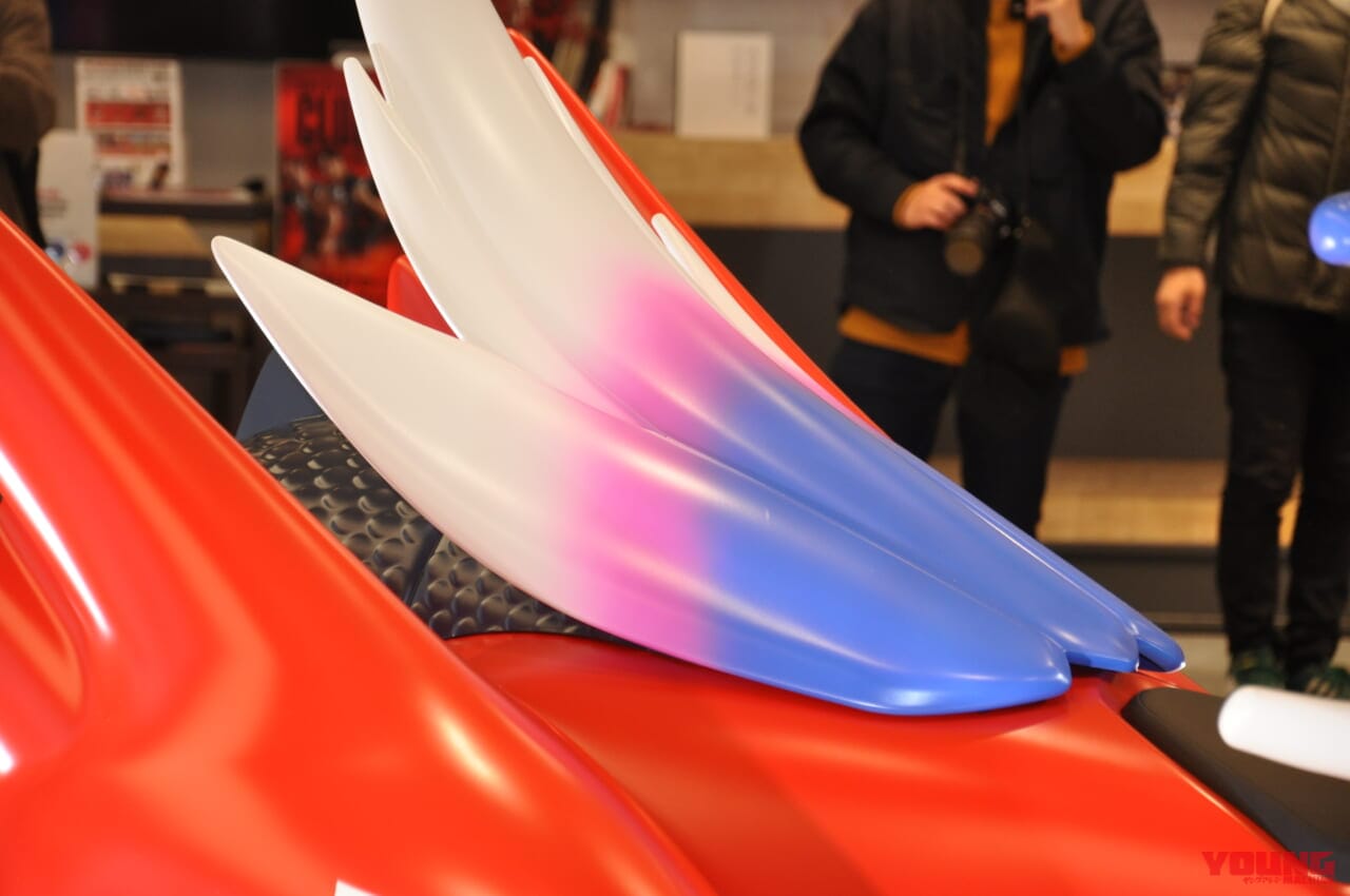 |ホンダが本気で作った実物大ポケモン!! 「ホンダコライドン」は、実はバイクとめちゃくちゃ関係が深い?!