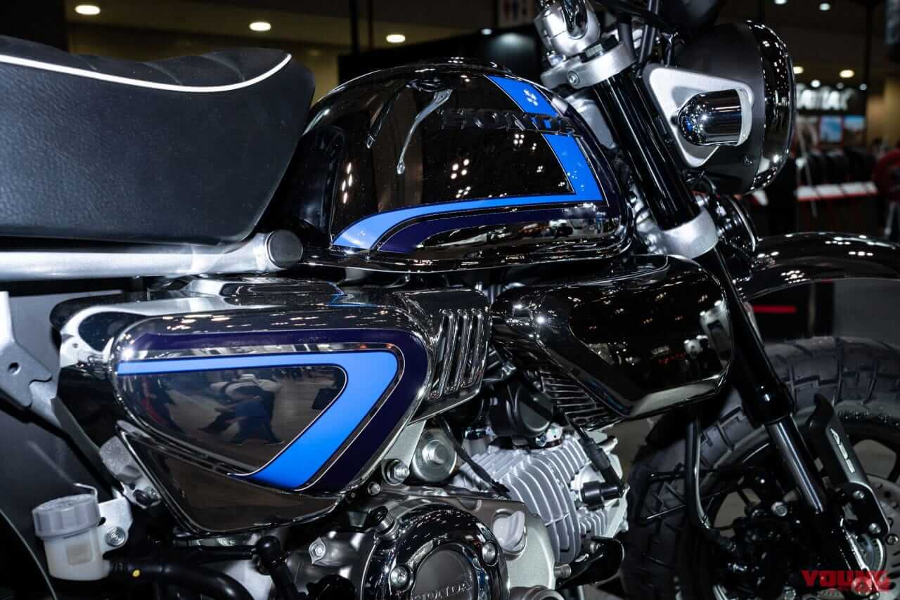 レガーレ|Z125 モンキーFS 5thリミテッドエディション|【限定50台】スペンサーカラーをメッキ仕上げで!! レガーレ「Z125 モンキーFS 5thリミテッドエディション」登場【東京MCショー】