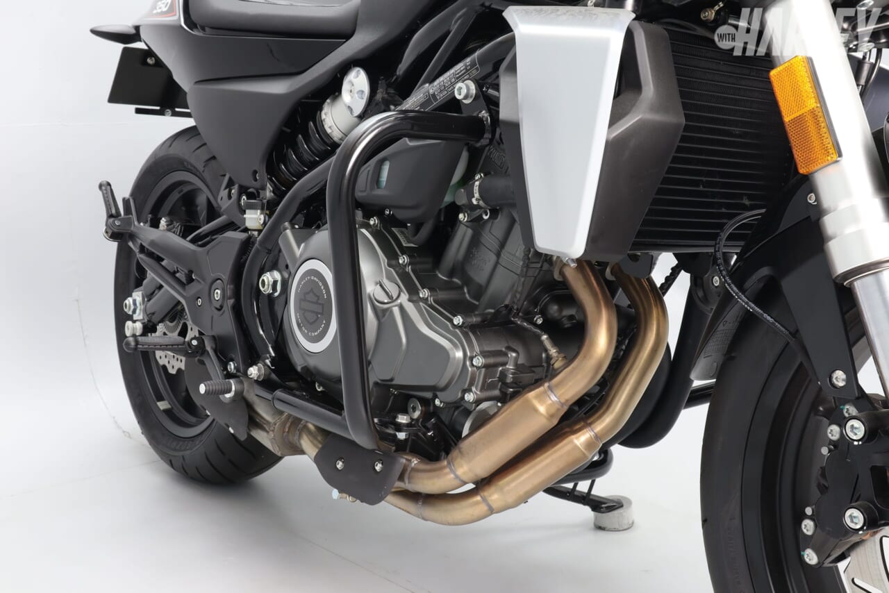 ENDURANCE｜エンジンガード｜[ハーレーカスタム] X350/X500：街乗り実用派に嬉しいカスタムパーツ〈エンデュランス〉