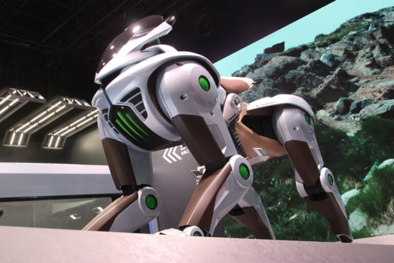 カワサキの新世代モビリティが大阪万博で公開|2スト復活の狼煙/Z400RS etc…カワサキ関連注目ニューストピック【2025年4月版】