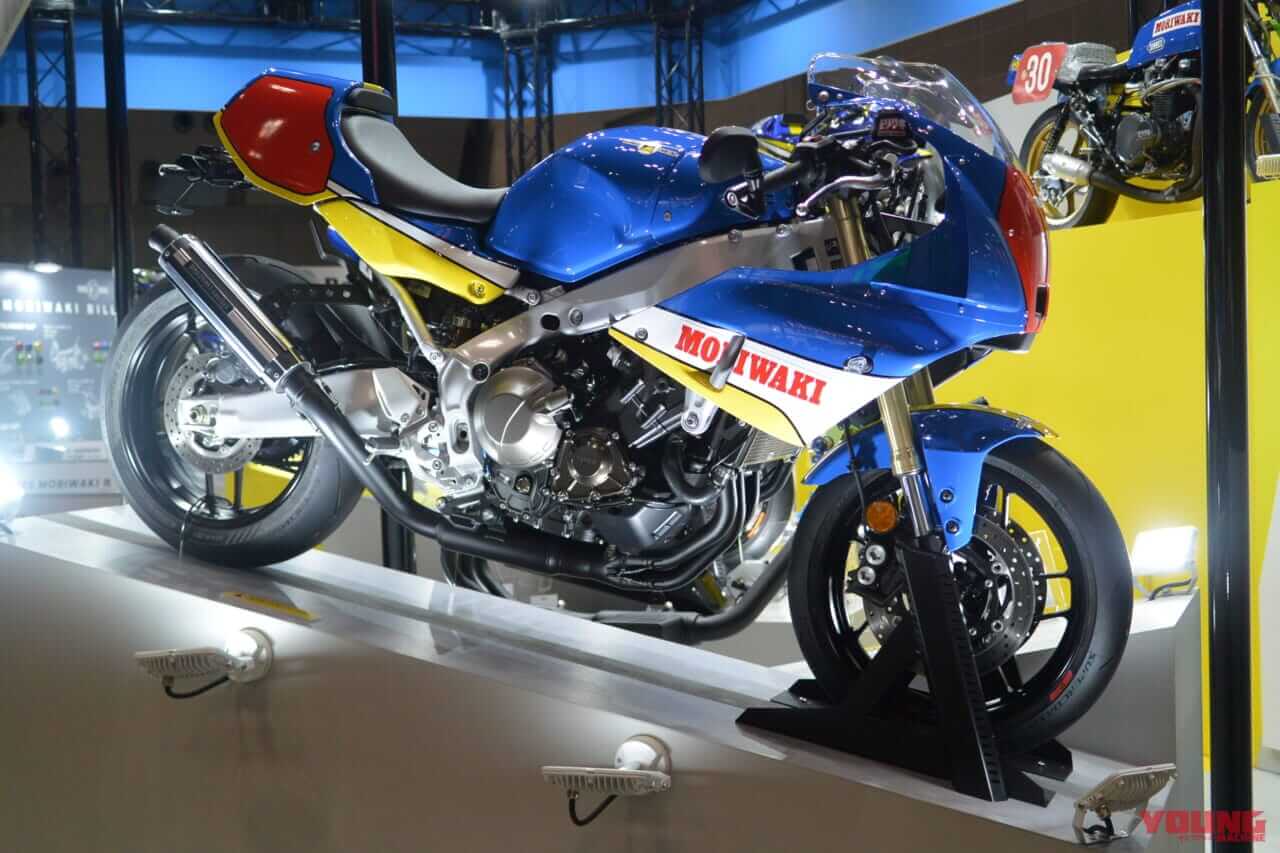 FORESIGHT|伝説のマフラー”モリワキ フォーサイト”の復活と歴史的モデル群【当時のレースマシンも登場】