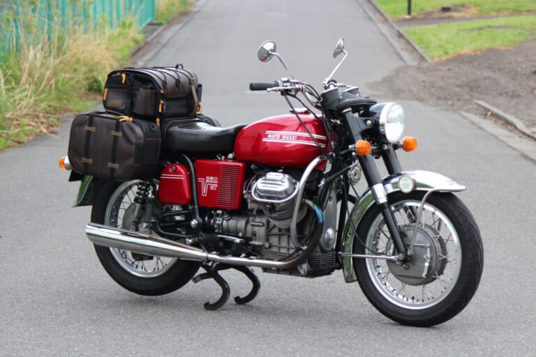 モトグッツィV850GT×タナックス MOTOFIZZサイドトランクケース ヘリテイジエディション