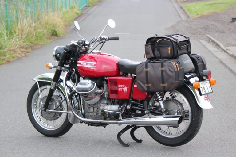 モトグッツィV850GT×タナックス MOTOFIZZサイドトランクケース ヘリテイジエディション