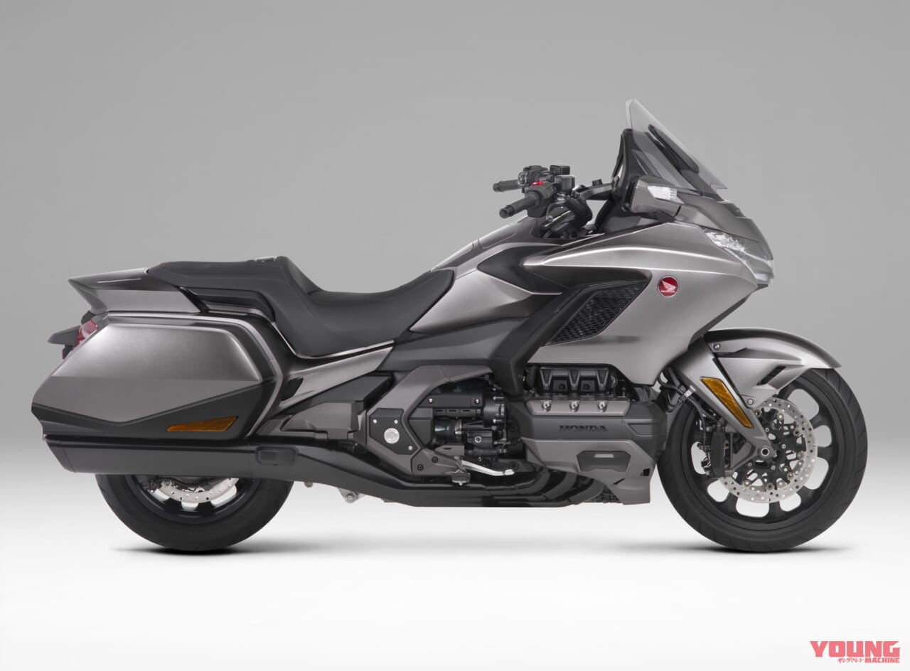 HONDA GOLDWING|ツアラーの新次元へ:ホンダ「ゴールドウイング」歴代モデル図鑑【2018年モデル】