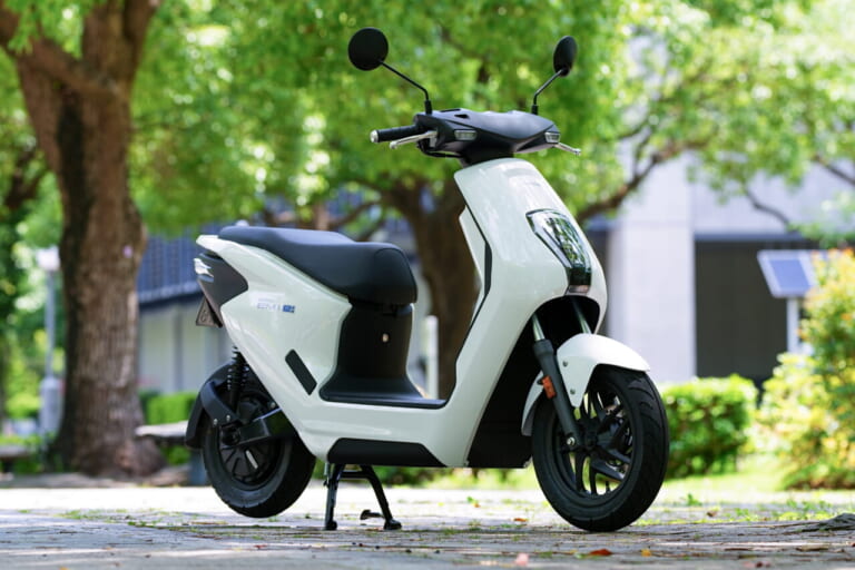 ホンダ|EM1 e:|PCXより(出足は)速い! ホンダ電動原付二種スクーター「CUV e:」入魂の完全新設計モデル〈開発者インタビュー〉