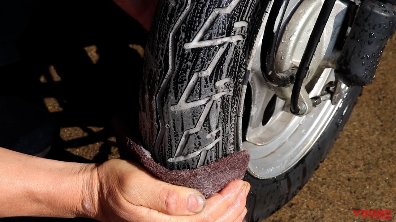 走らなくてもOK! 5分でできる「タイヤ皮むきテクニック」|走らなくてもOK! 5分でできる「タイヤ皮むきテクニック」