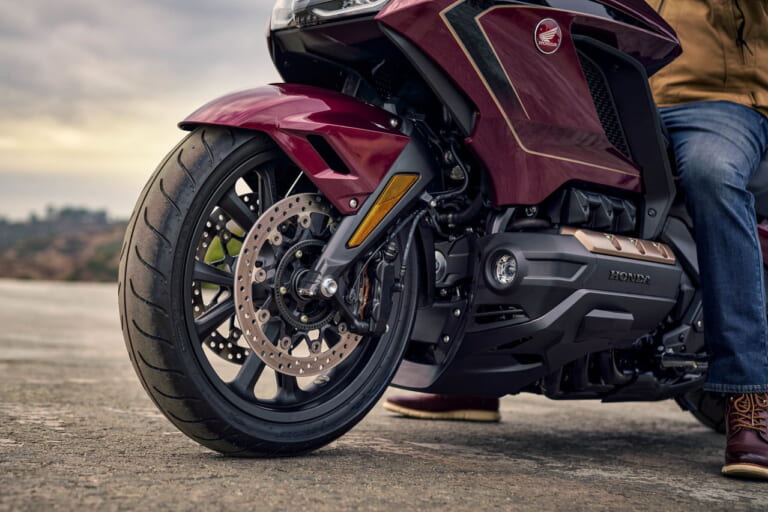 ホンダ|ゴールドウイング ツアー|50周年記念仕様|2025年モデル|【受注期間限定】50周年記念の特別仕様が登場! ホンダ「ゴールドウイング ツアー」2025年モデルは4/17発売