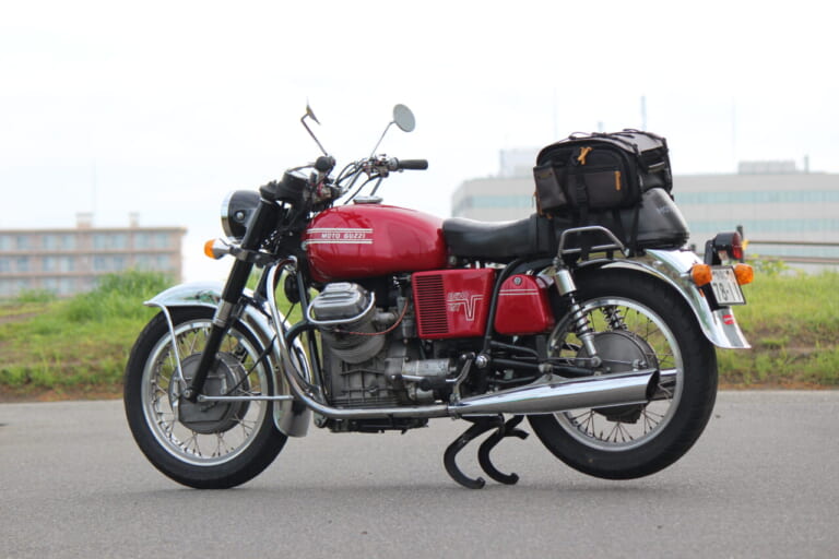モトグッツィV850GT×ミニフィールドシートバッグ・ヘリテイジエディション