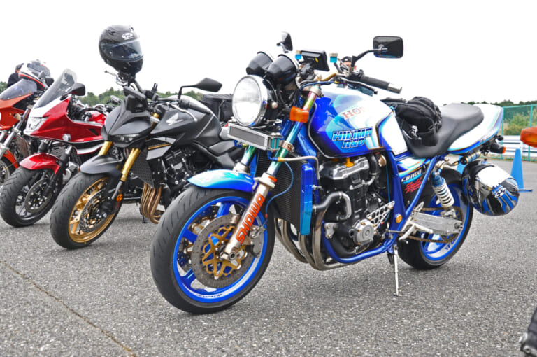 CBファンミーティング2025|ホンダCBが袖ケ浦を埋め尽くした!『CBファンミーティング2025』開催レポート