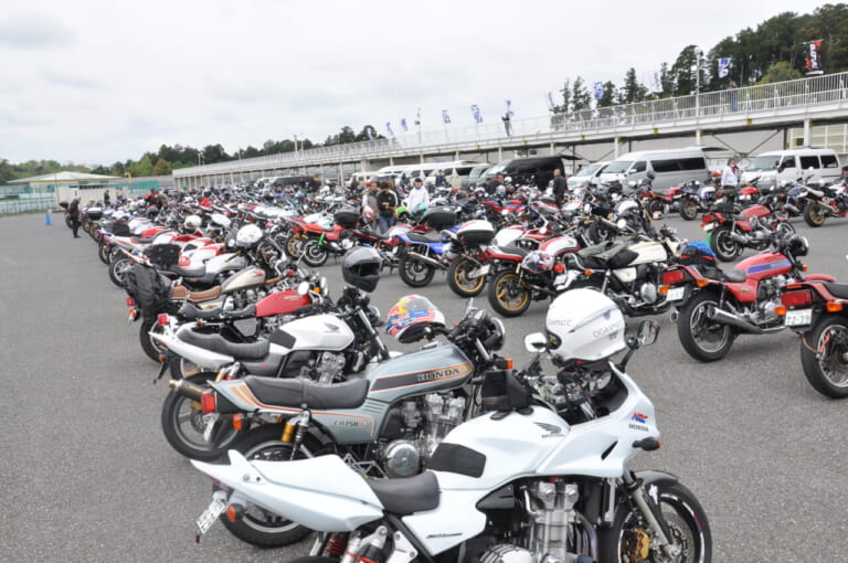 CBファンミーティング2025|ホンダCBが袖ケ浦を埋め尽くした!『CBファンミーティング2025』開催レポート