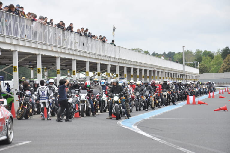 CBファンミーティング2025|ホンダCBが袖ケ浦を埋め尽くした!『CBファンミーティング2025』開催レポート