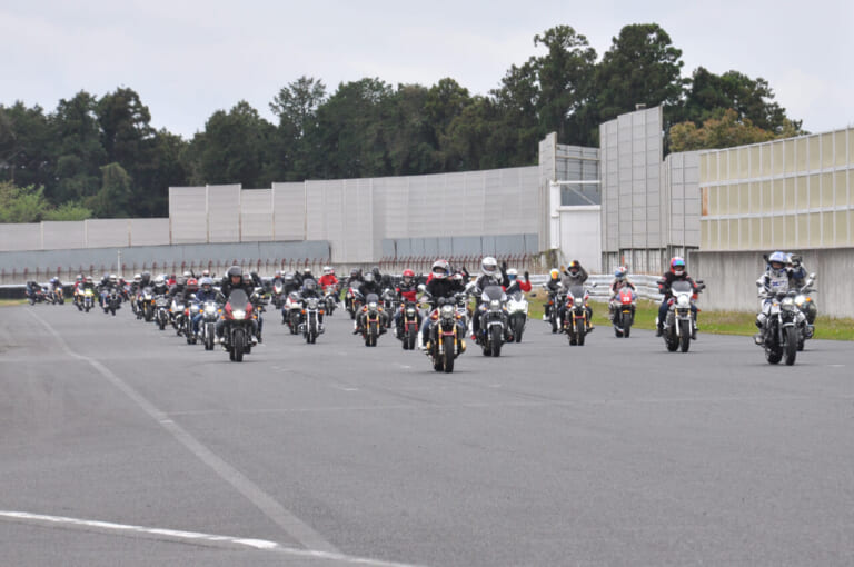 CBファンミーティング2025|ホンダCBが袖ケ浦を埋め尽くした!『CBファンミーティング2025』開催レポート