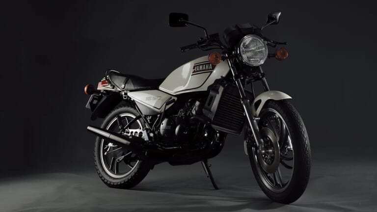 RG250|「みんな、2ストに恋をした」1980ヤマハRZ250/350:バイク史を塗り替えたナナハンキラー【あの素晴らしい名車をもう一度】