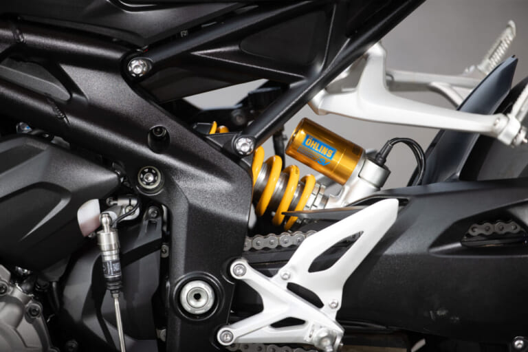 トライアンフ|スピードトリプル1200RS|懐深いキャラに強烈な3気筒の醍醐味! トライアンフ「スピードトリプル1200RS」試乗インプレション