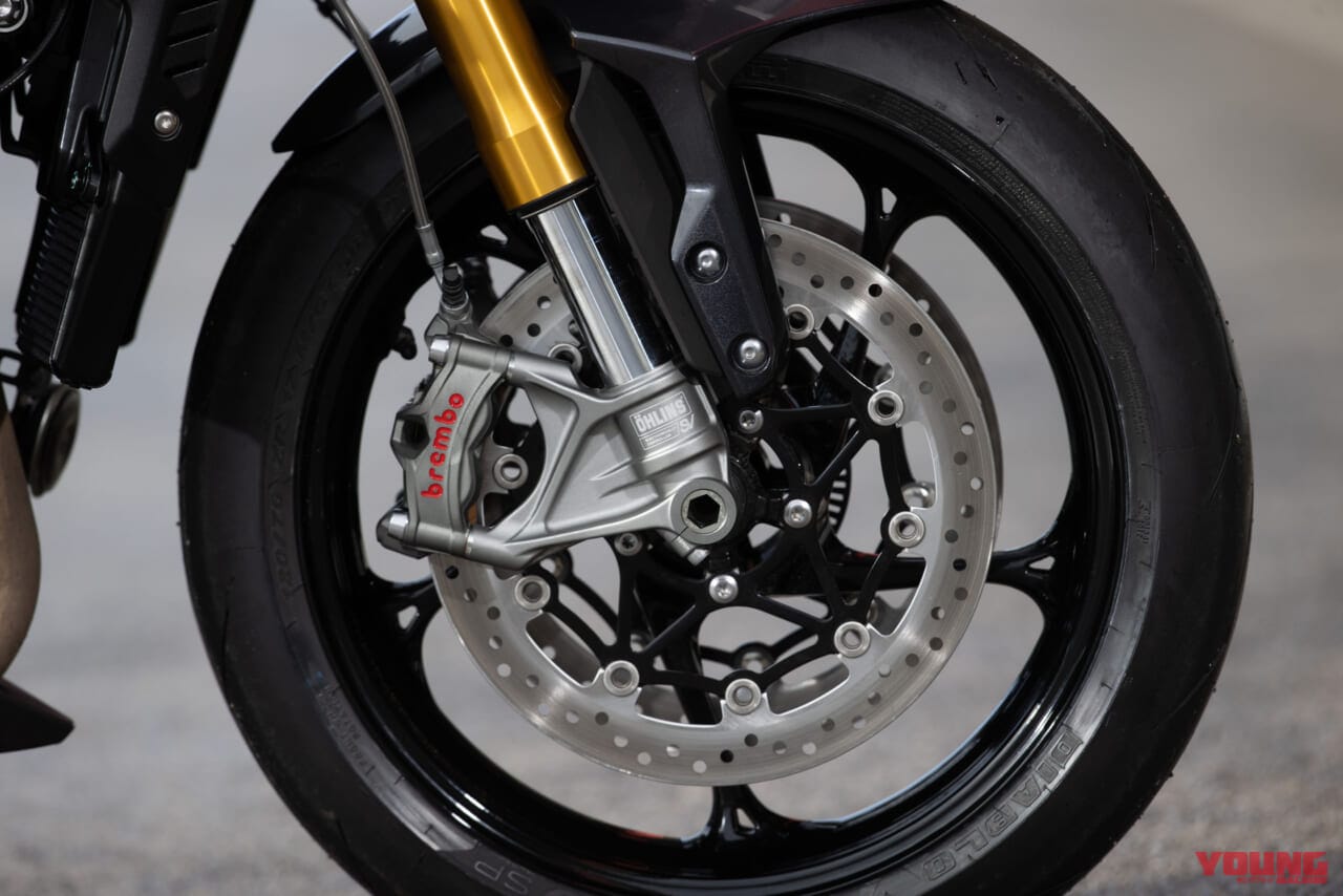 トライアンフ|スピードトリプル1200RS|懐深いキャラに強烈な3気筒の醍醐味! トライアンフ「スピードトリプル1200RS」試乗インプレション