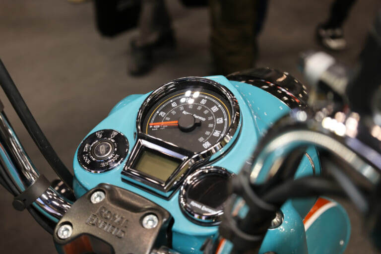 ゴアン クラシック350|「旧車気分をイージーに味わえる! 」 ロイヤルエンフィールド ゴアン クラシック350【ボバータイプで新登場】