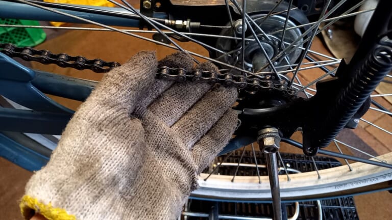 整備やメンテは素手派? 軍手派? 手袋派? 実はそれぞれにメリットと落とし穴があるぞ!【DIY整備ビギナーズ】|整備やメンテ時は素手派? 軍手派? 手袋派? 実はそれぞれにメリットと落とし穴があるぞ!【DIY整備ビギナーズ】