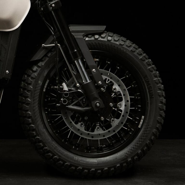 マットモーターサイクルズDRK-01 250CC|【限定30台×2色】英国発の軽二輪・マットモーターサイクルズ「DRK-01 250CC」に鮮烈な新色登場