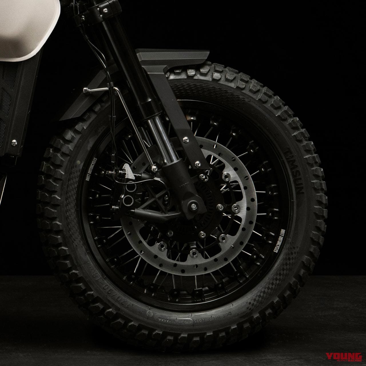 マットモーターサイクルズDRK-01 250CC|【限定30台×2色】英国発の軽二輪・マットモーターサイクルズ「DRK-01 250CC」に鮮烈な新色登場