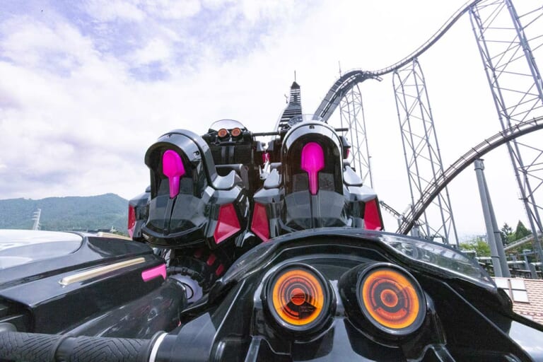 富士急ハイランド『ZOKKON』|「バイク型ライドコースターで新感覚を堪能だ! 」富士急ハイランド&鈴鹿サーキットパークでGWをフルスロットルで楽しんじゃおう