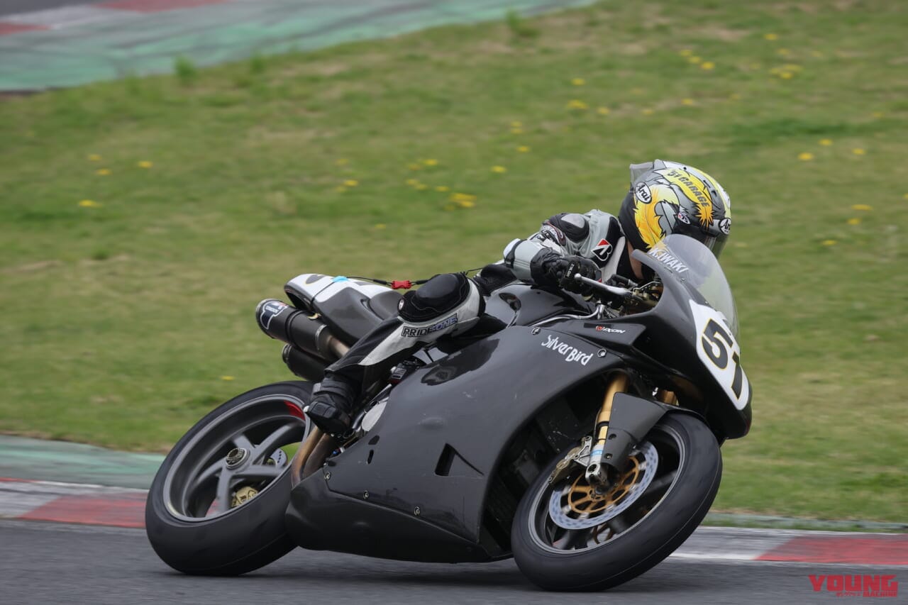 #51 今井伸一朗 Over40-Legend 4位 BL 1'04.686 2/6Lap|「岩城滉一率いる51ガレージの始動を追う」クラブマンロードレース第1戦に参戦【ベテラン勢の熱い挑戦とレースの舞台裏】