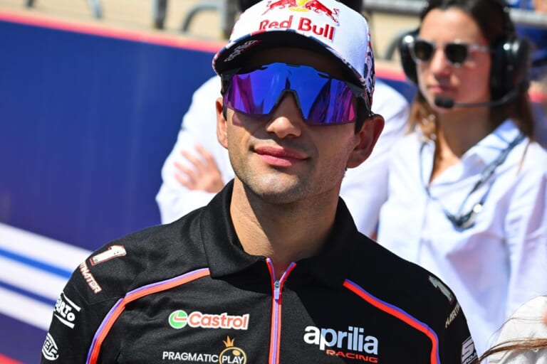 ホルへ・マルティン(アプリリアレーシング)|「ベストドレッサーは誰? 」この夏、アイウェアもTOPライダーのレプリカで決めろ【MotoGPサングラス・コレクション2025】