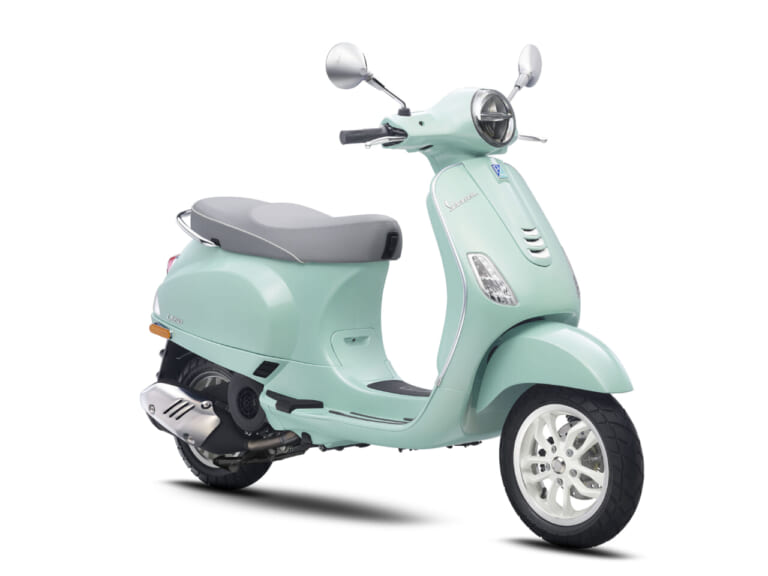 ベスパ LX 125|ベスパの2025年モデル・7機種にニューカラー&グラフィックを導入、5/24発売
