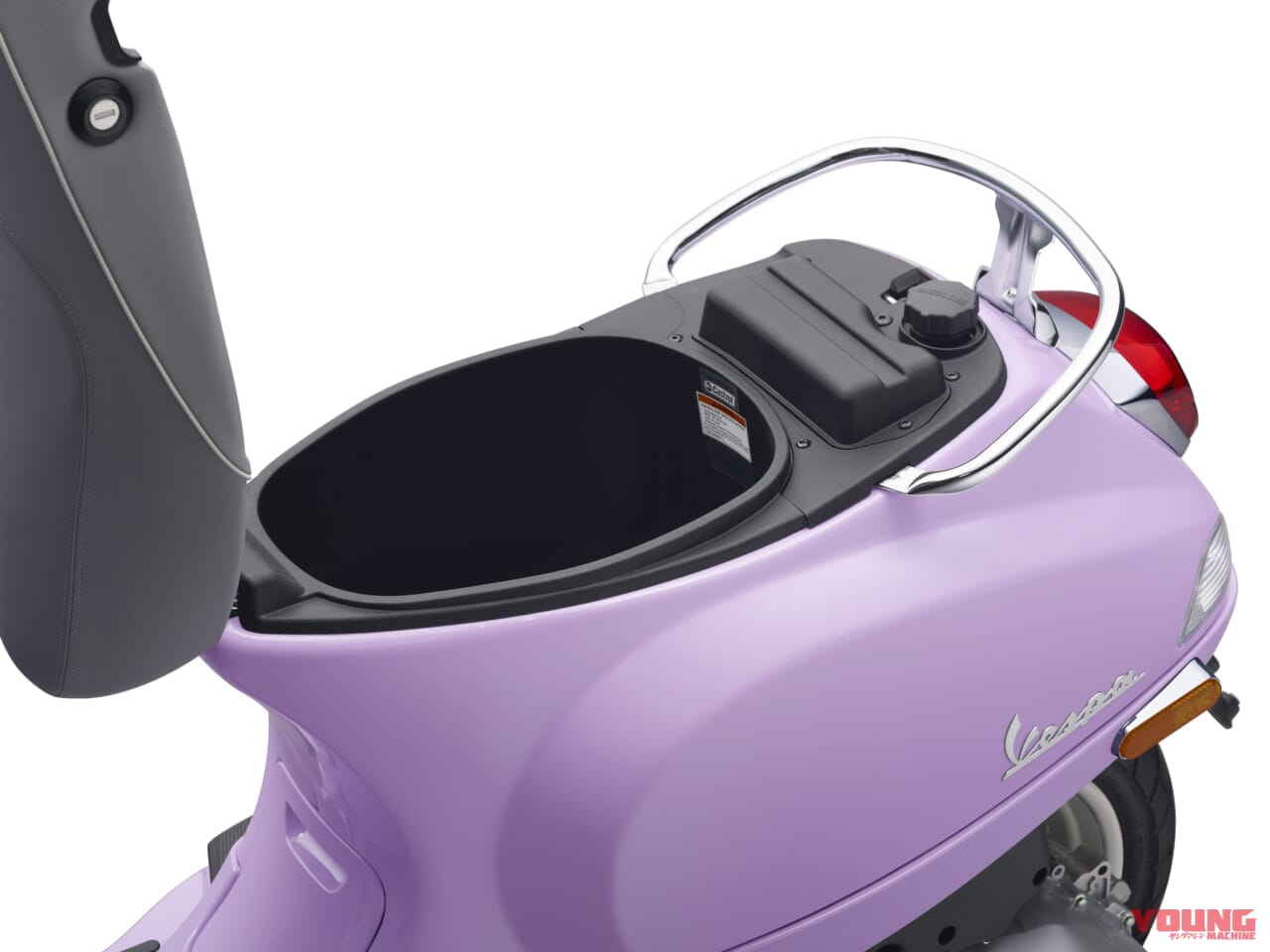 ベスパ LX 125|ベスパの2025年モデル・7機種にニューカラー&グラフィックを導入、5/24発売