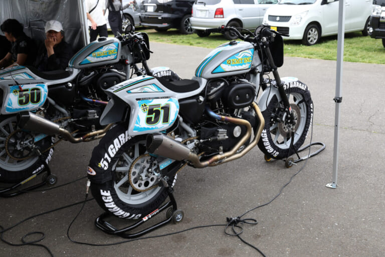 スポーツスター883|「岩城滉一率いる51ガレージの始動を追う」クラブマンロードレース第1戦に参戦【ベテラン勢の熱い挑戦とレースの舞台裏】