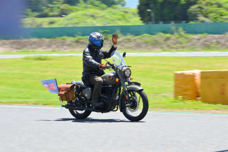 ロイヤルエンフィールド｜ROYAL ENFIELD MEET in HSR｜鉄馬