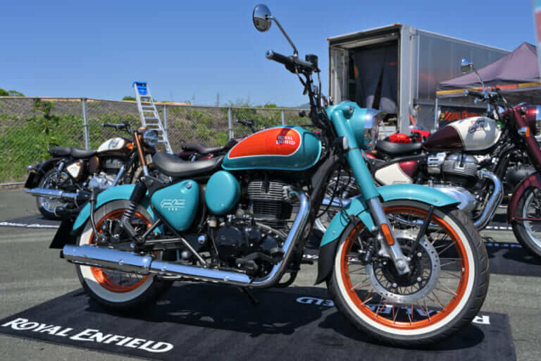 ロイヤルエンフィールド｜ROYAL ENFIELD MEET in HSR｜鉄馬