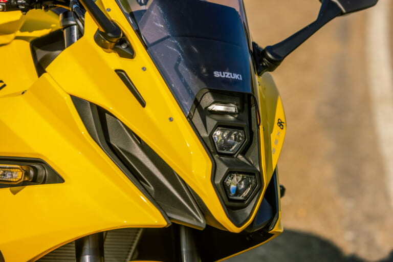 スズキ｜GSX-8R キイロ エディション｜英国仕様｜2025年モデル
