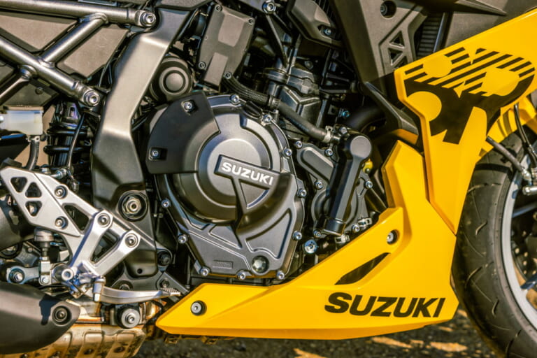 スズキ｜GSX-8R キイロ エディション｜英国仕様｜2025年モデル