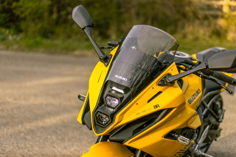 スズキ｜GSX-8R キイロ エディション｜英国仕様｜2025年モデル