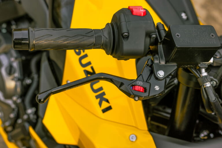 スズキ｜GSX-8R キイロ エディション｜英国仕様｜2025年モデル