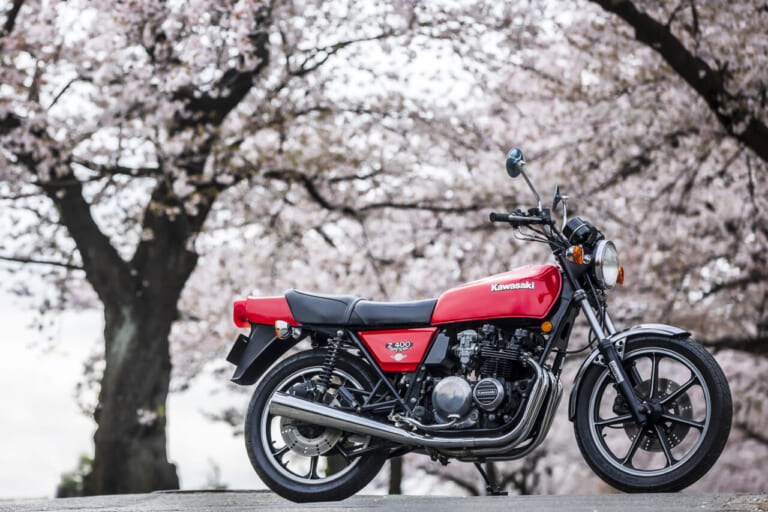 ウエマツ|エンジンオイル|旧車χ|あえての“鉱物油”で新開発! ウエマツから旧車専用エンジンオイル「旧車χ(改)」が登場