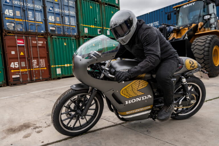THE ROCKET LION|「このまま売ってくれ」「まるで純正カフェレーサー」ホンダ『GB350S』カスタムコンテスト優勝車は『THE ROCKET LION』