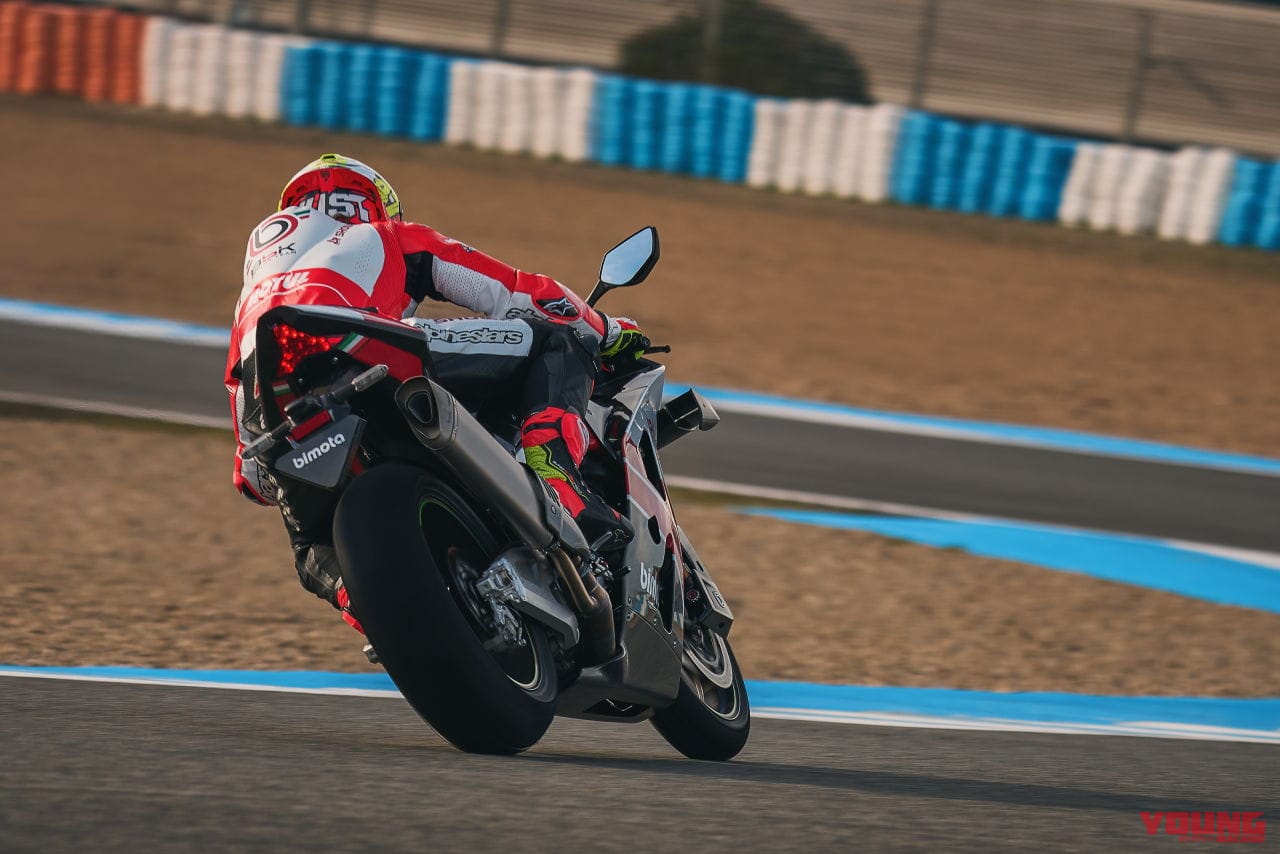 ビモータ|KB998リミニ|2025年モデル|【少数生産】可動式ウイング搭載! ビモータ製スーパーバイク「KB998 Rimini」発売日決定 ニンジャのエンジンをクロモリフレームに搭載