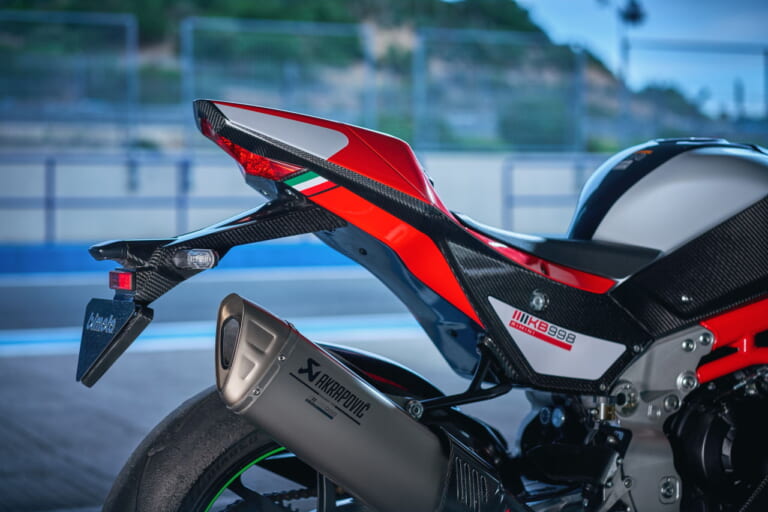 ビモータ|KB998リミニ|2025年モデル|【少数生産】可動式ウイング搭載! ビモータ製スーパーバイク「KB998 Rimini」発売日決定 ニンジャのエンジンをクロモリフレームに搭載