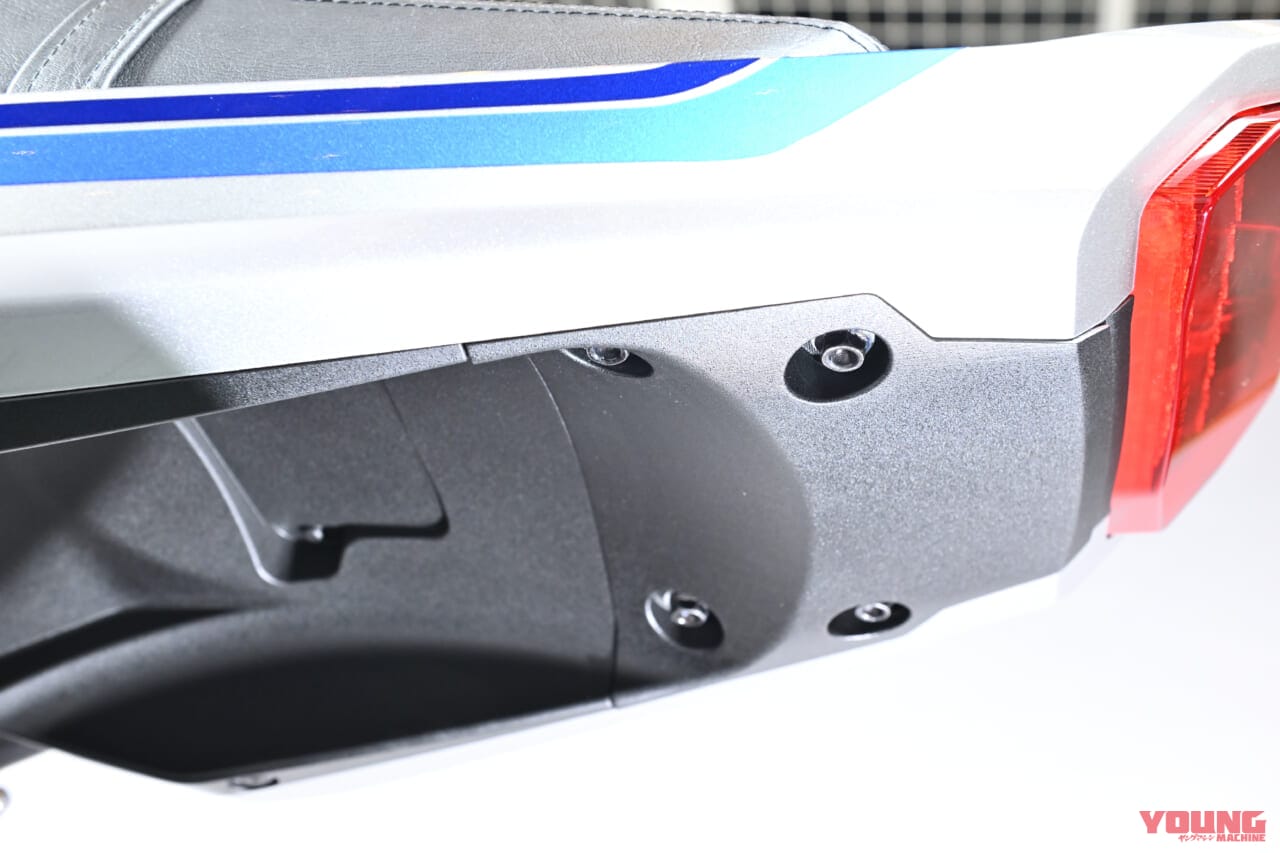 |【速報】ホンダCB1000F SE コンセプト発表へ! ヘッドライトカウル付きの新たなモデル「シルエット公開」