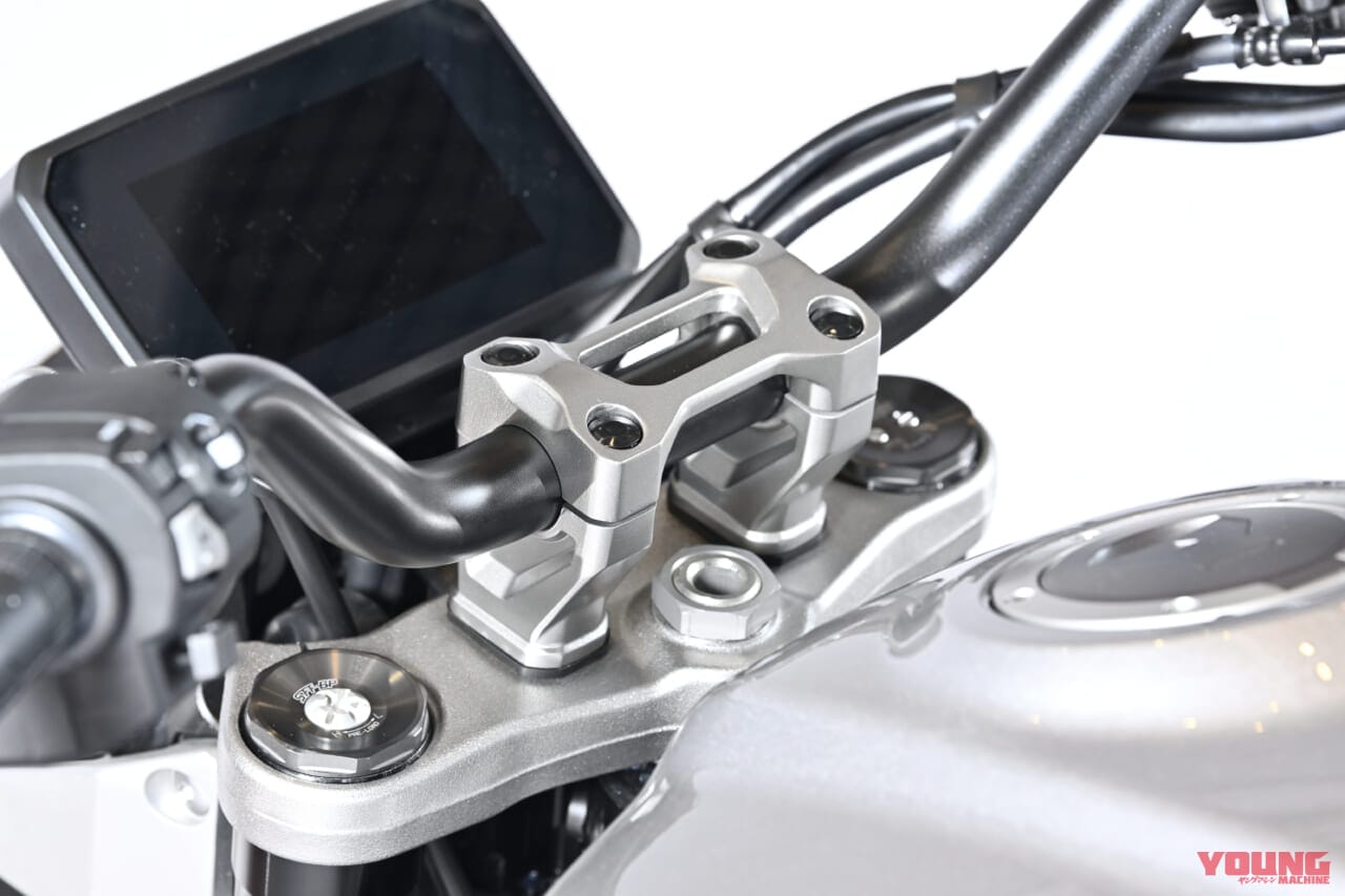 ホンダ|CB1000Fコンセプト|詳細解説|スマートキーにセンタースタンドも?!「ホンダCB1000Fコンセプト」詳細解説(3)〈装備編〉