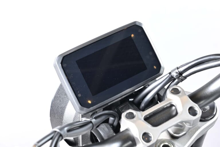 CB1000Fコンセプト｜Z900RS｜ライバル比較
