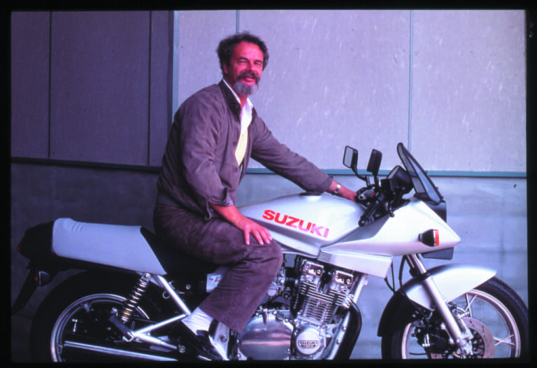 デザイン解説|ネオクラシック|KATANA|ご先祖様と同じ形には作れない! ネオクラシック車・デザインの難しさとは?〈プロデザイナーが解説〉