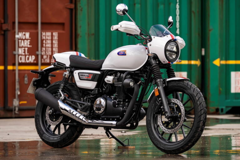 GB WHITE［ANDALUZA DE MOTOCICLETAS］