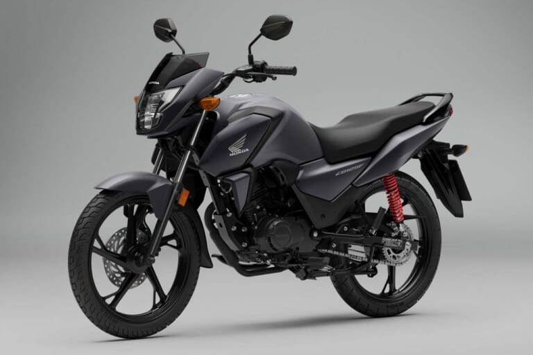 ホンダ|CB125F|欧州仕様|2026年モデル|満タン航続距離700km超!! 新型TFTモニター、ホンダ初のISS新装備のマニュアル車「CB125F」が2026年モデルに【海外】