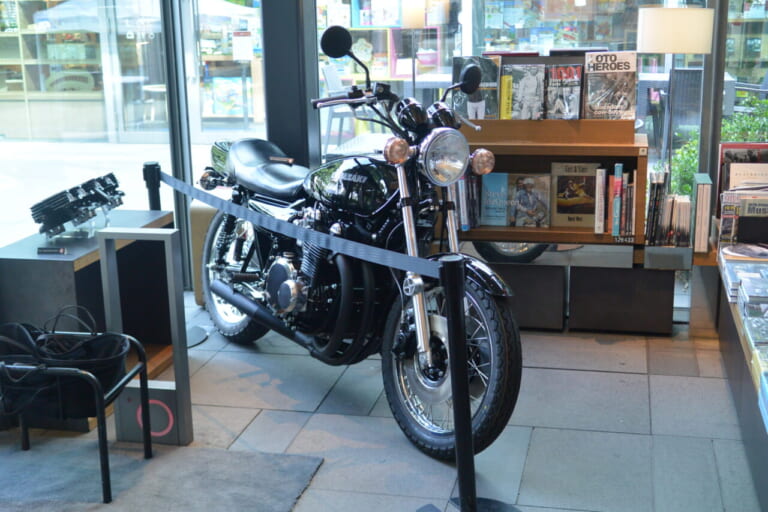 空冷Zの実車|岩城滉一も唸る! 空冷Z専門店パムス30周年イベントレポート in 代官山【Z1にローソンレプリカも】